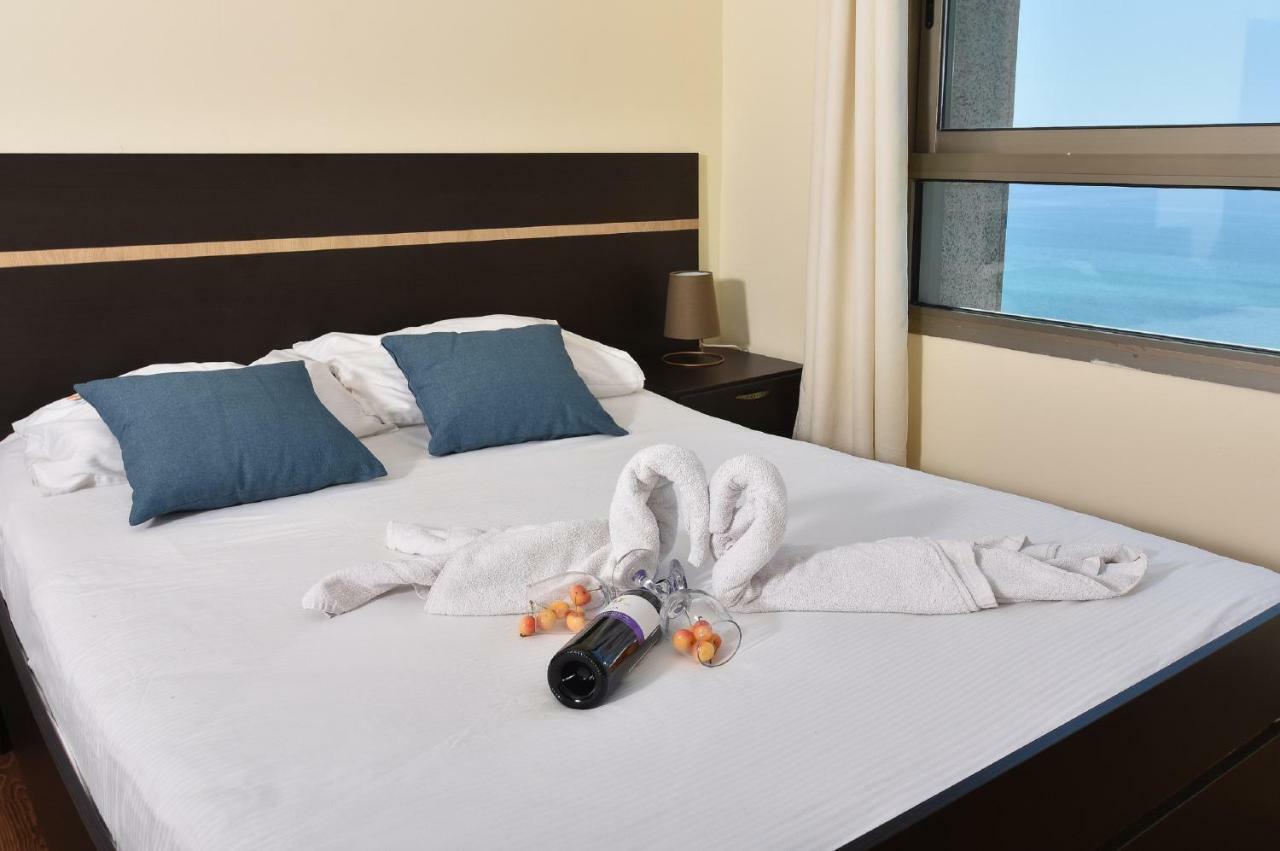 Laguna Beach Apartments حيفا المظهر الخارجي الصورة