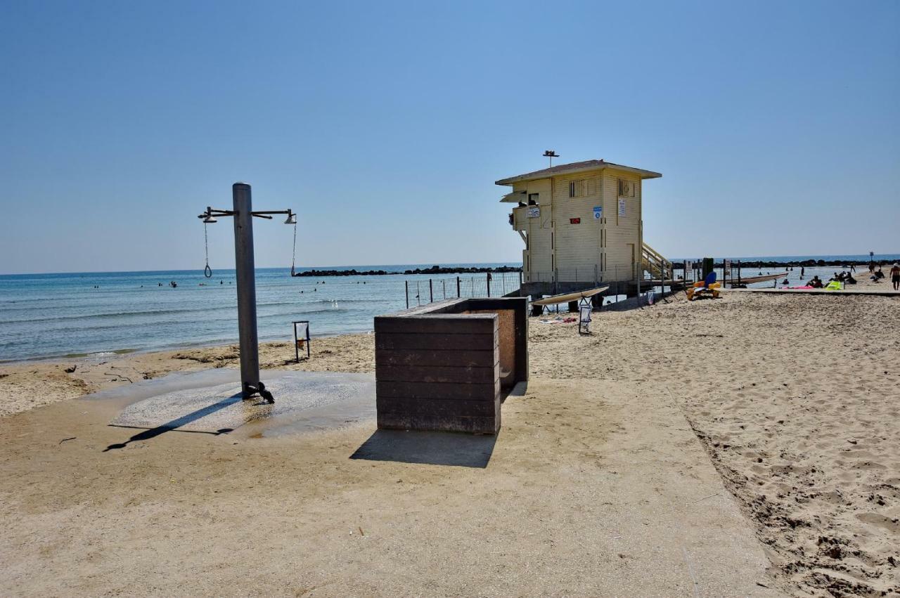 Laguna Beach Apartments حيفا المظهر الخارجي الصورة